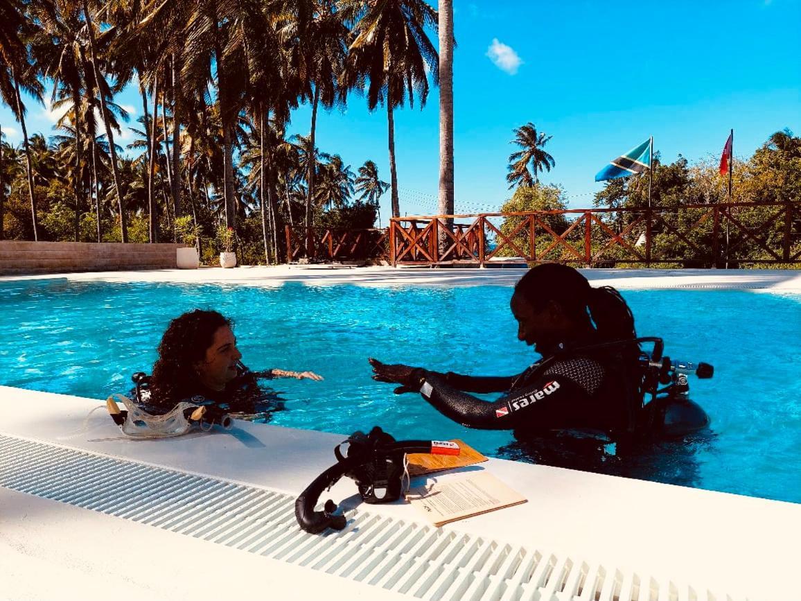 Dive Planet Mafia Island Utende 外观 照片